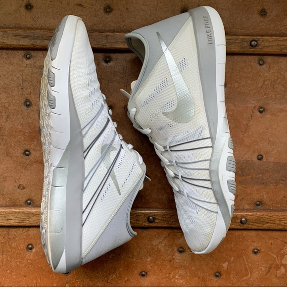 Nike Free TR 6 Training Shoes 
Style # 833413-100 - Picture 7 of 9